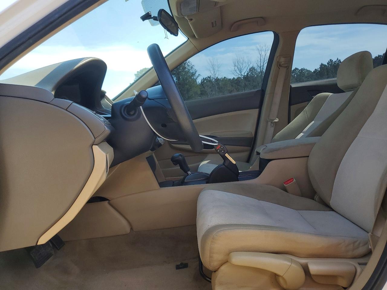 2010 HONDA ACCORD photo 7