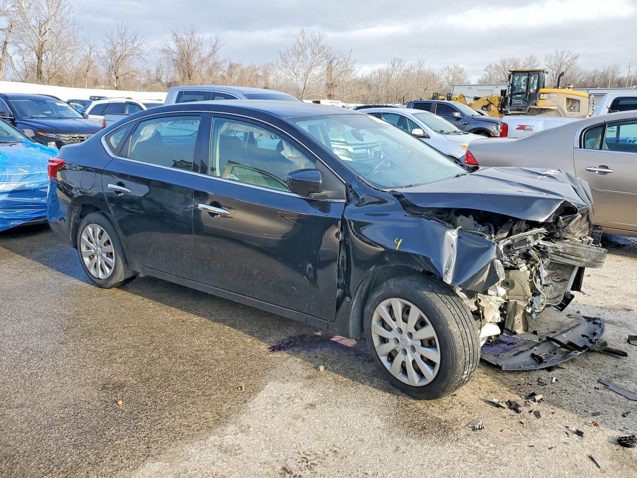 2016 NISSAN SENTRA S photo 4
