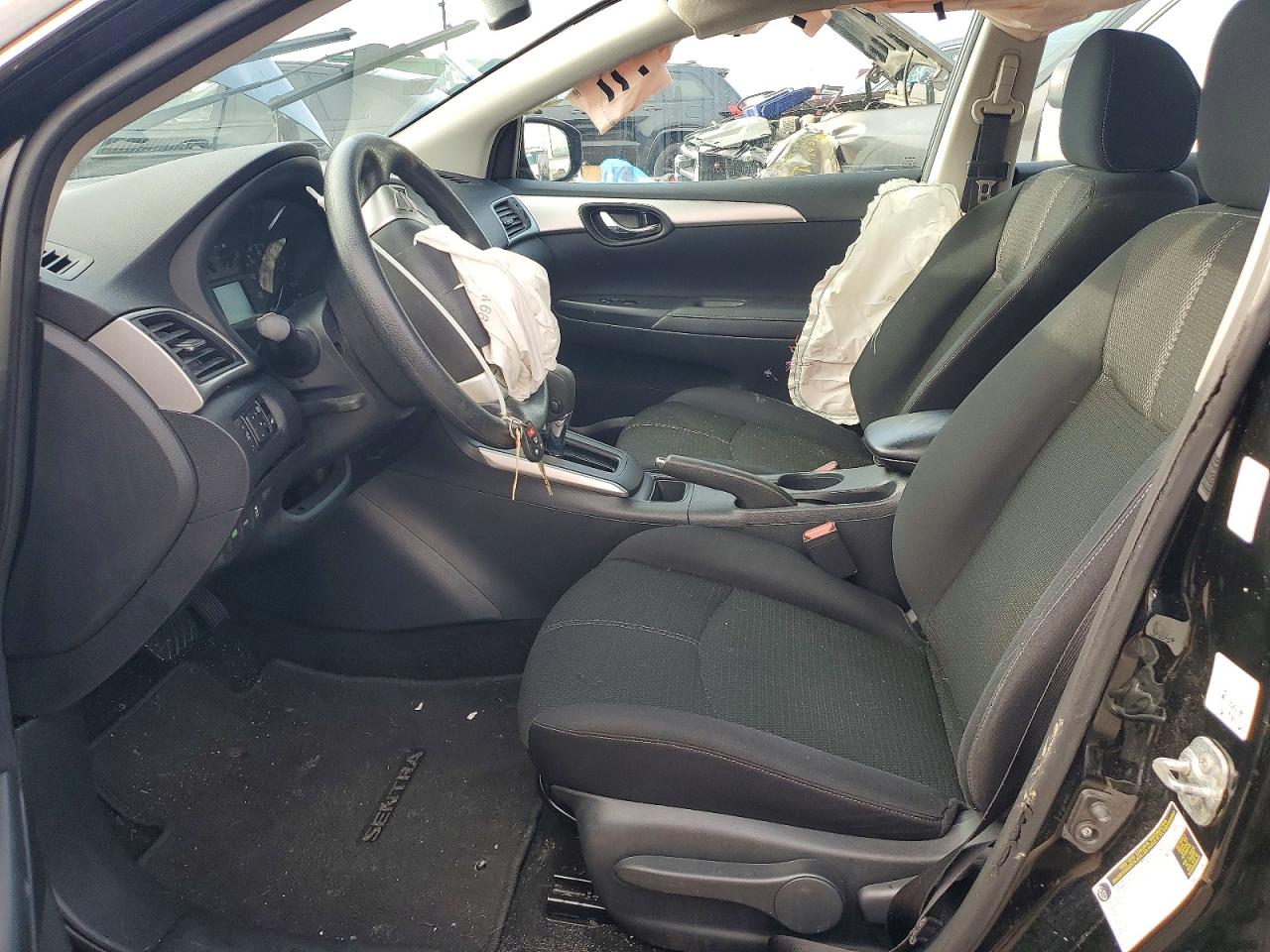 2016 NISSAN SENTRA S photo 7