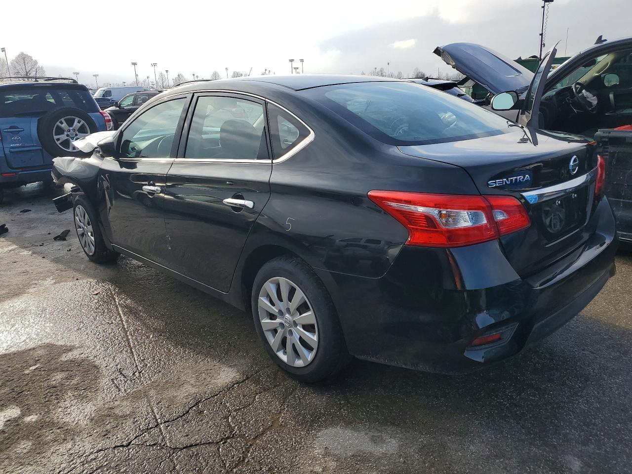 2016 NISSAN SENTRA S photo 2