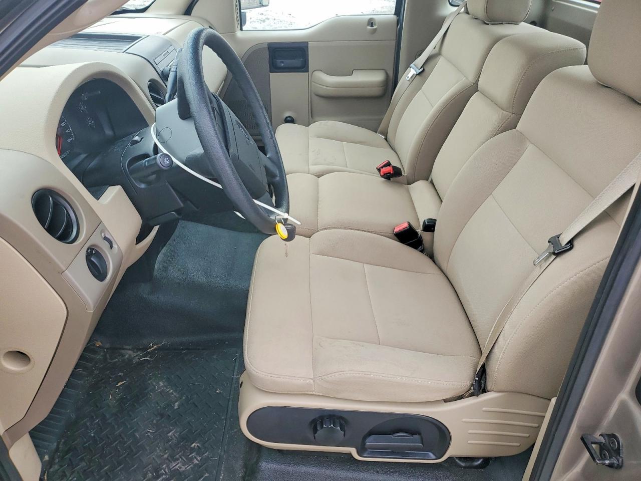 2005 FORD F150 XL photo 19