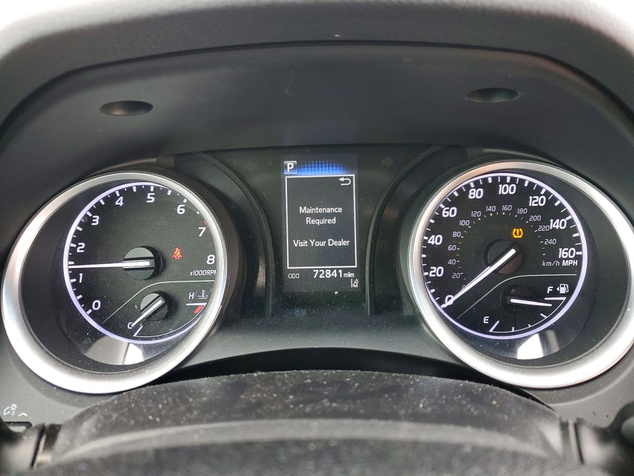 2021 TOYOTA CAMRY LE photo 25