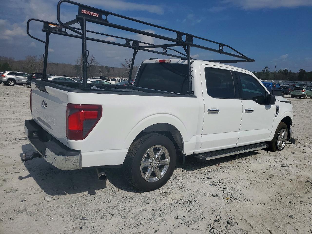 2025 FORD F150 XLT photo 7