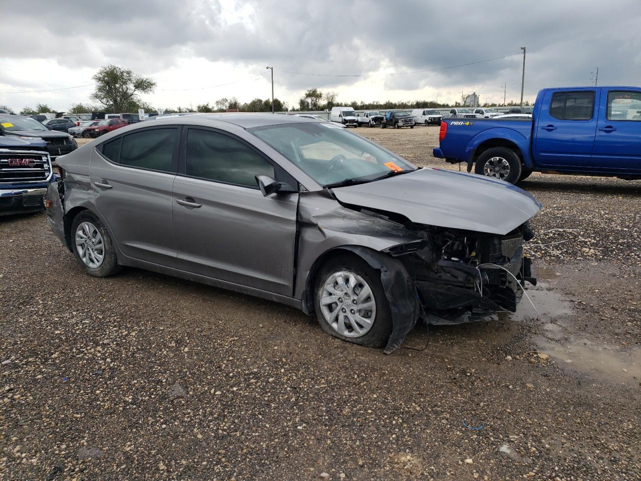 2020 HYUNDAI ELANTRA photo 4