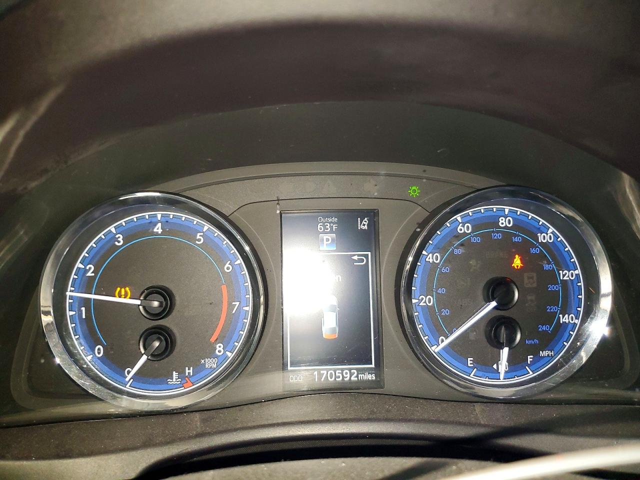 2017 TOYOTA COROLLA photo 17