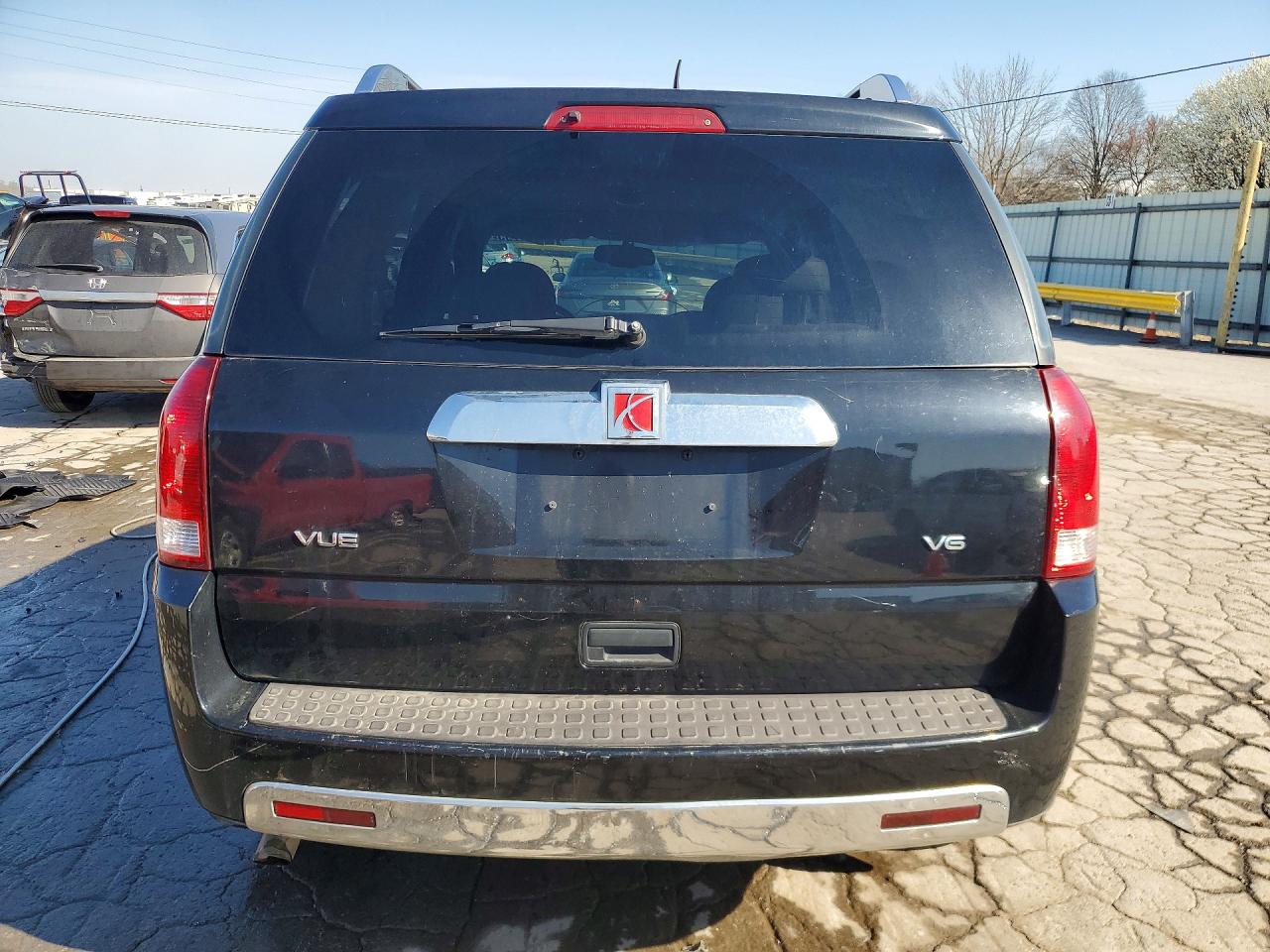2006 SATURN VUE photo 16