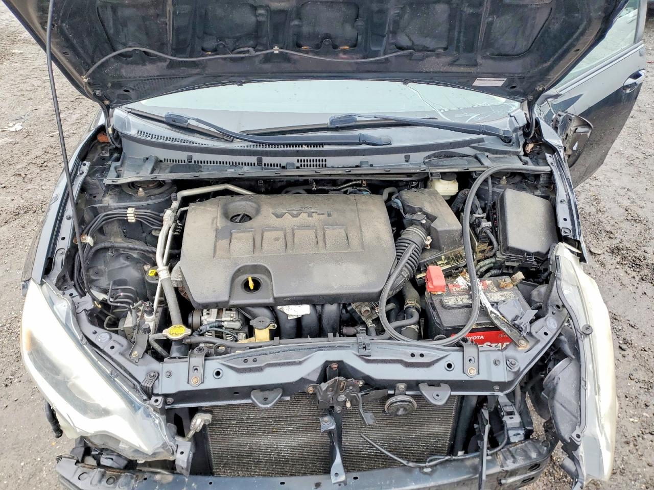 2014 TOYOTA COROLLA LE photo 21