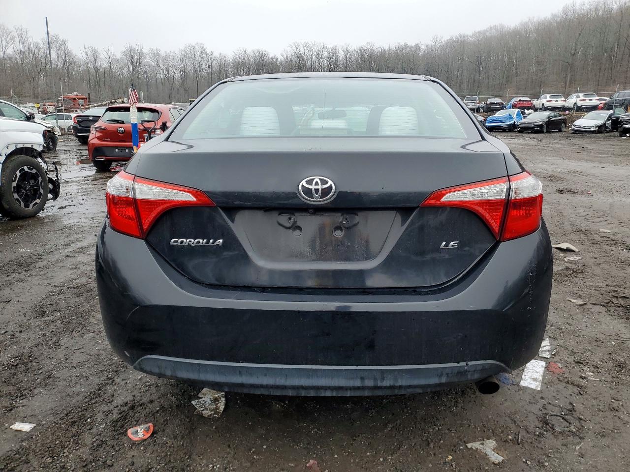 2014 TOYOTA COROLLA LE photo 11