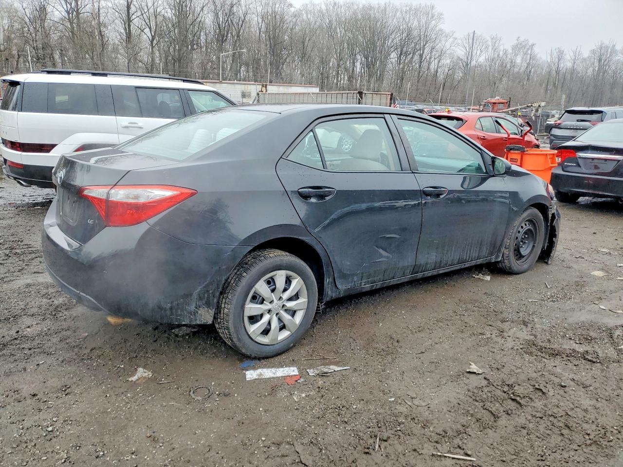 2014 TOYOTA COROLLA LE photo 5