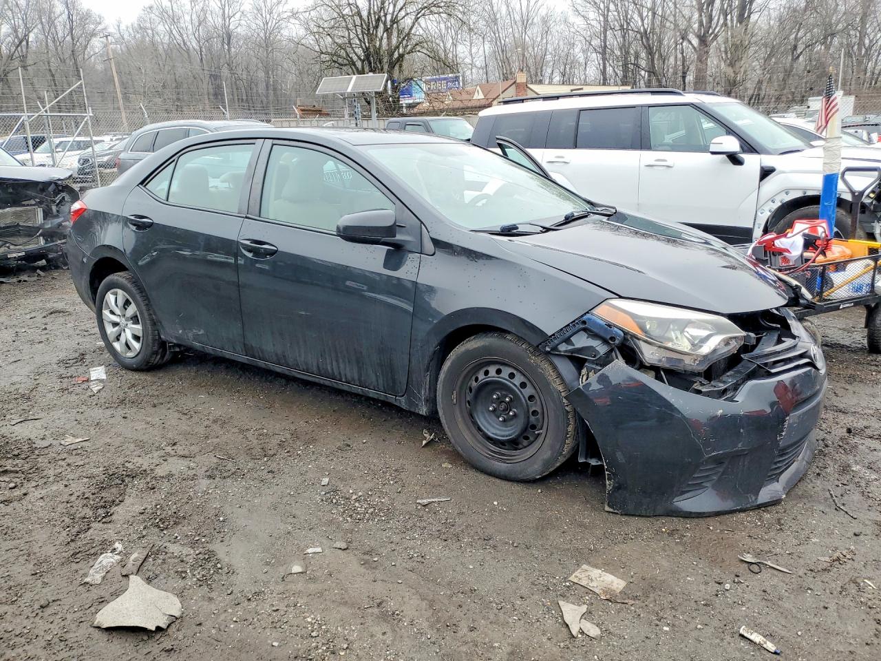2014 TOYOTA COROLLA LE photo 7