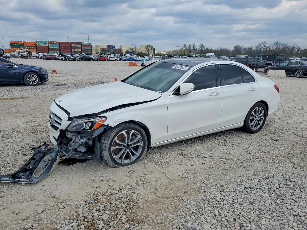 2015 MERCEDES-BENZ C