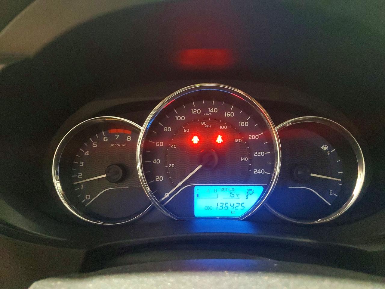 2015 TOYOTA COROLLA L photo 17