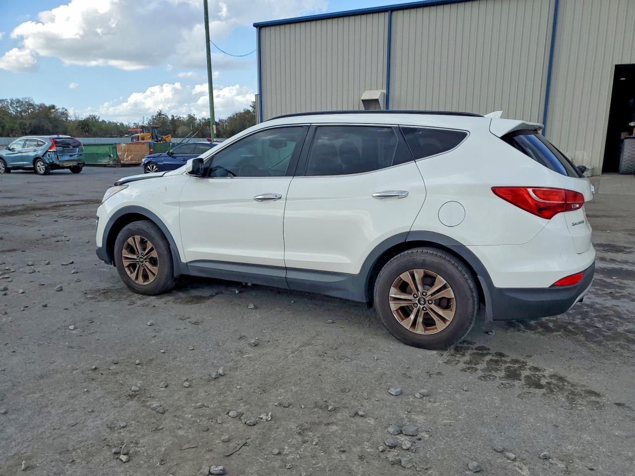 2015 HYUNDAI SANTA FE SPORT 2.4L photo 3