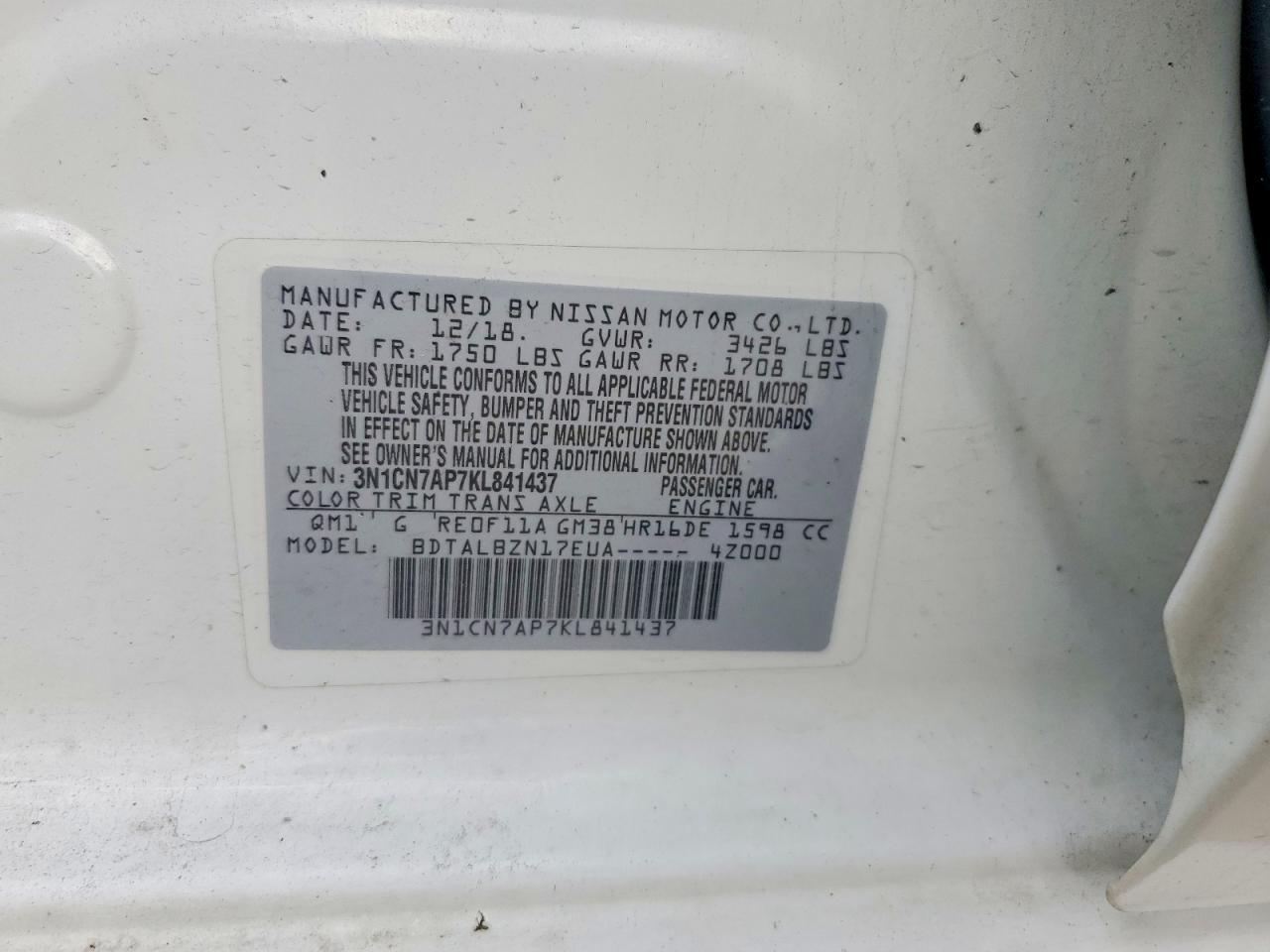 2019 NISSAN VERSA SV photo 23