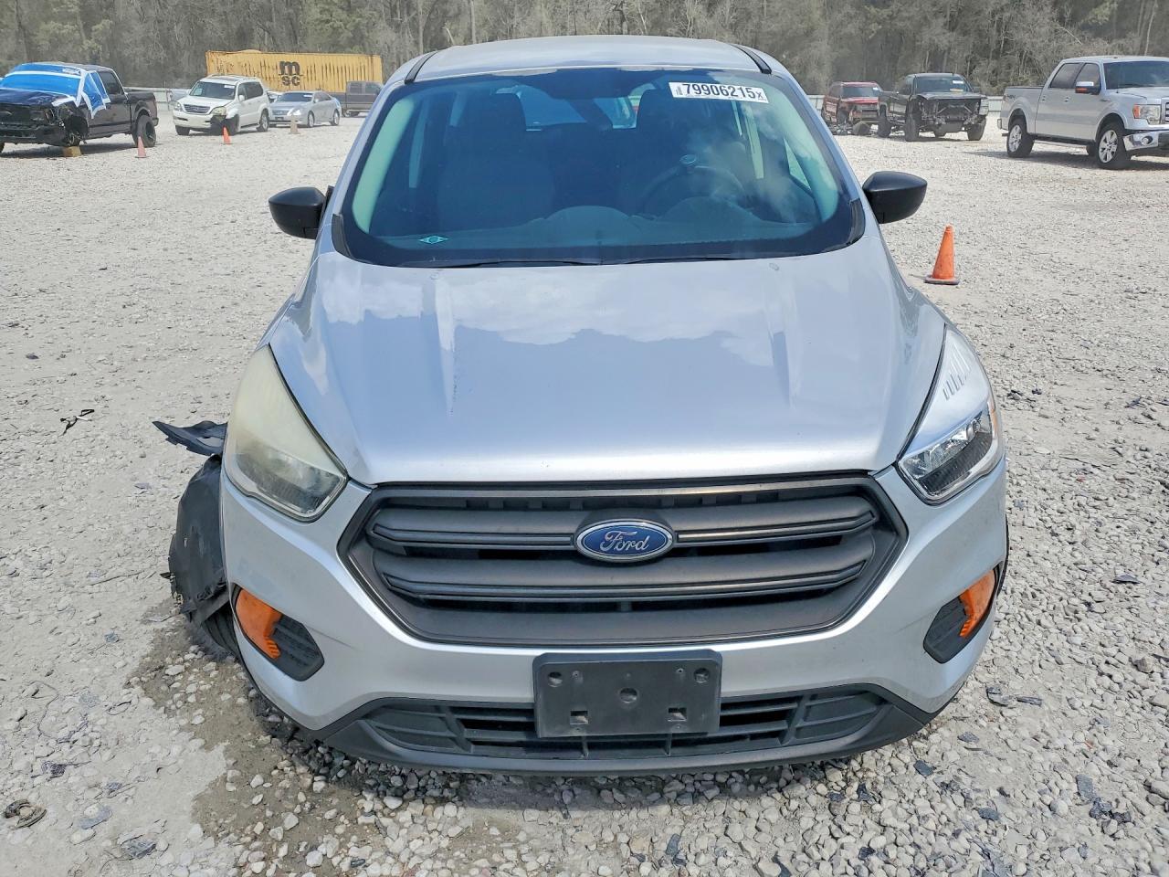 2017 FORD ESCAPE S photo 5