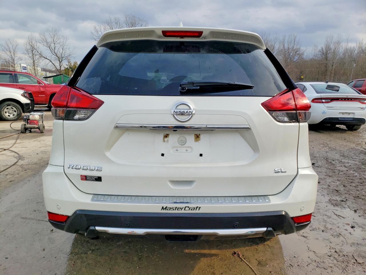 2019 NISSAN ROGUE SL photo 16