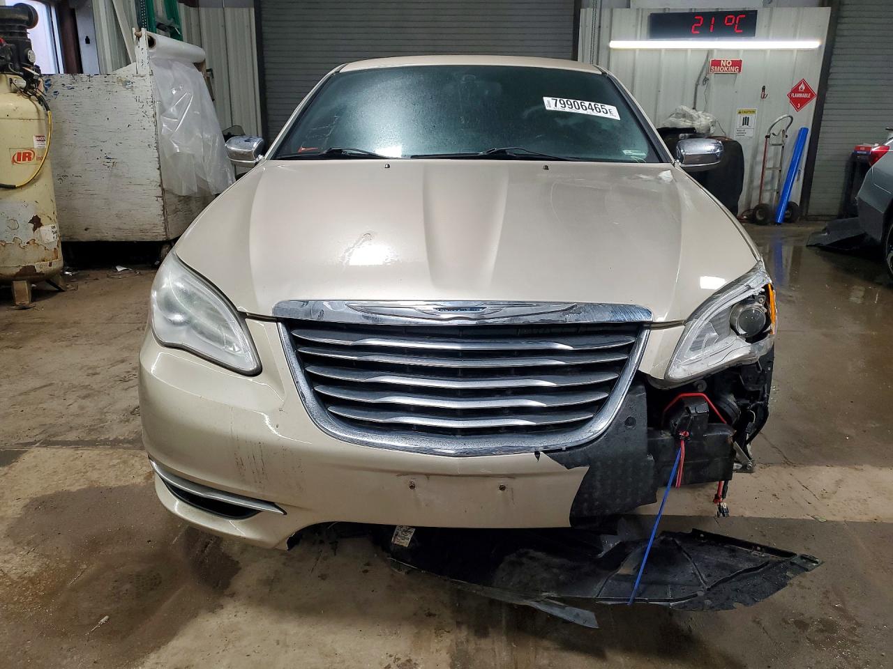 2013 CHRYSLER 200 LIMITED photo 13