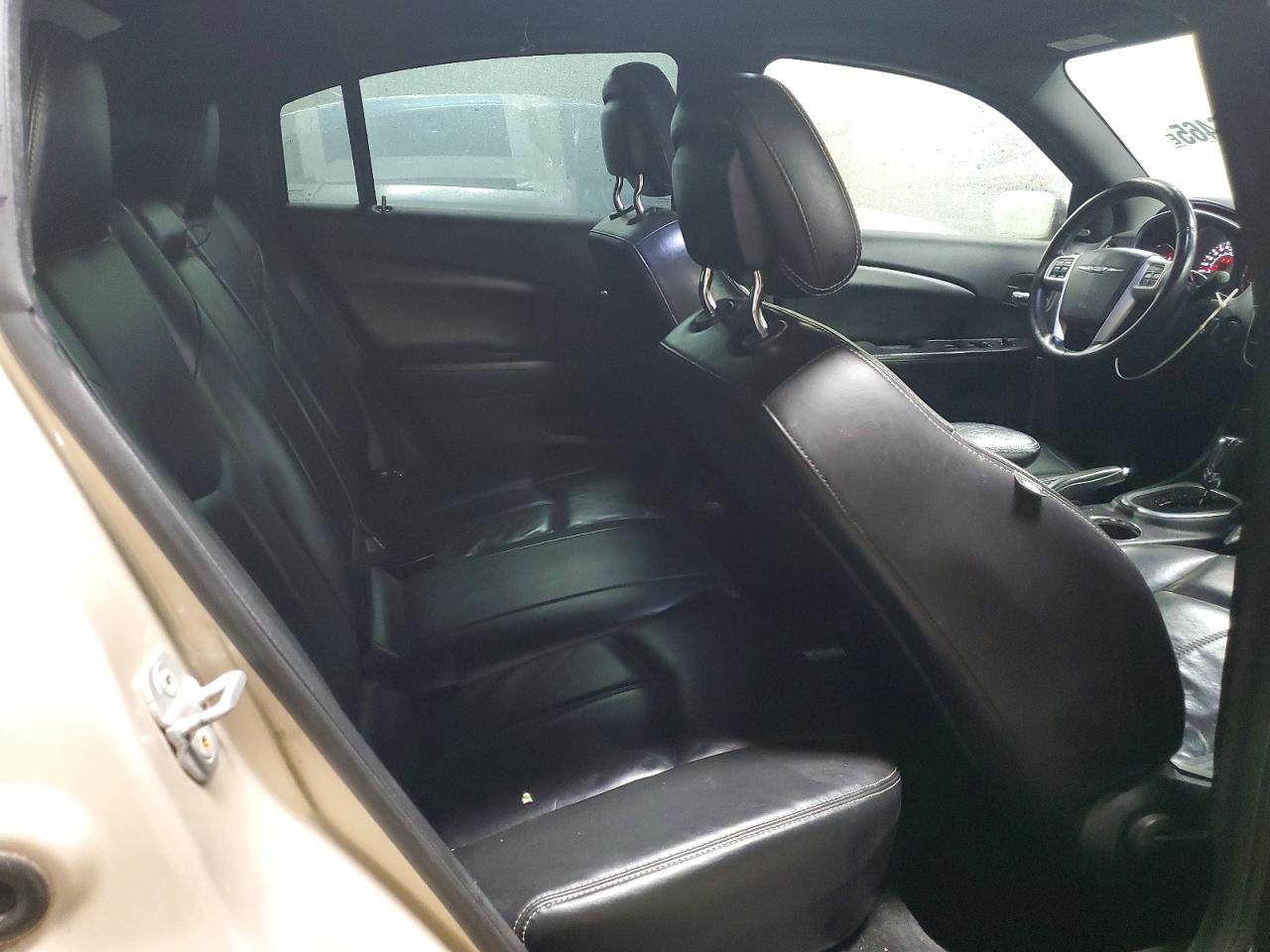 2013 CHRYSLER 200 LIMITED photo 28