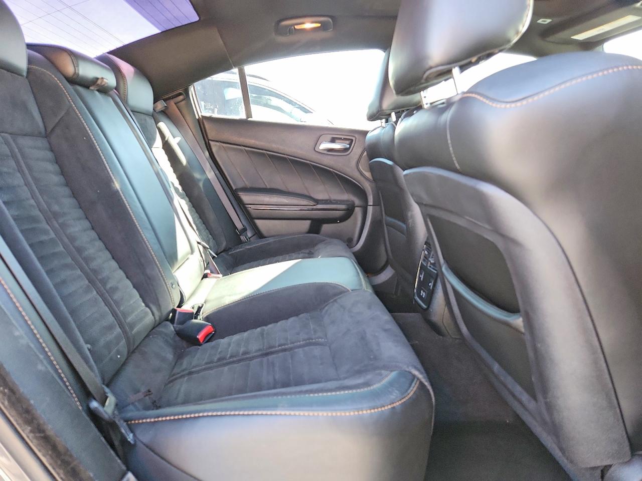 2018 DODGE CHARGER R photo 10