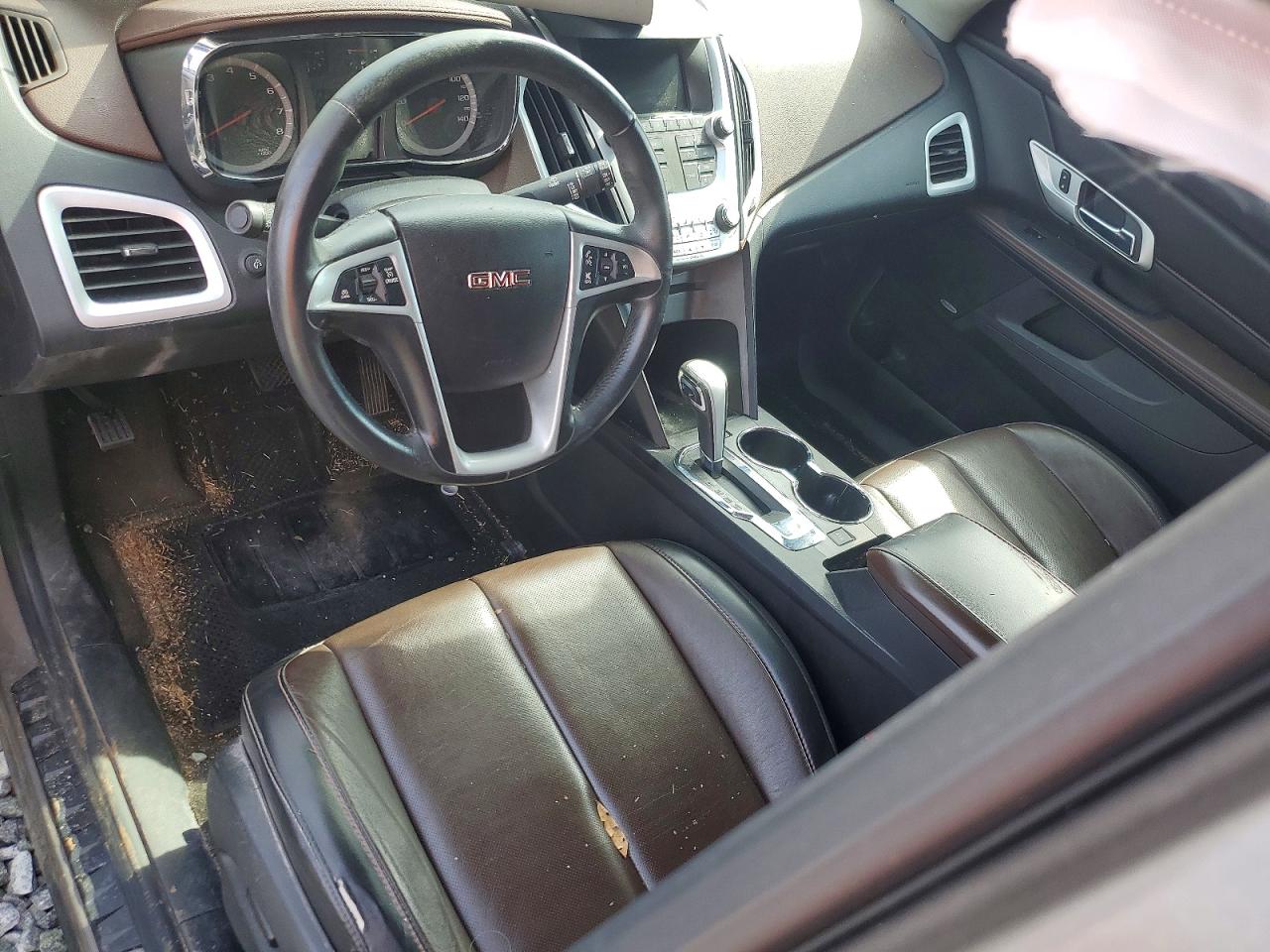 2012 GMC TERRAIN SLT photo 8