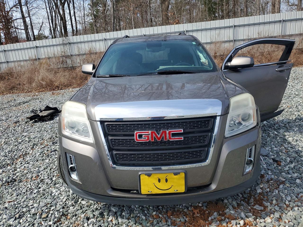 2012 GMC TERRAIN SLT photo 5