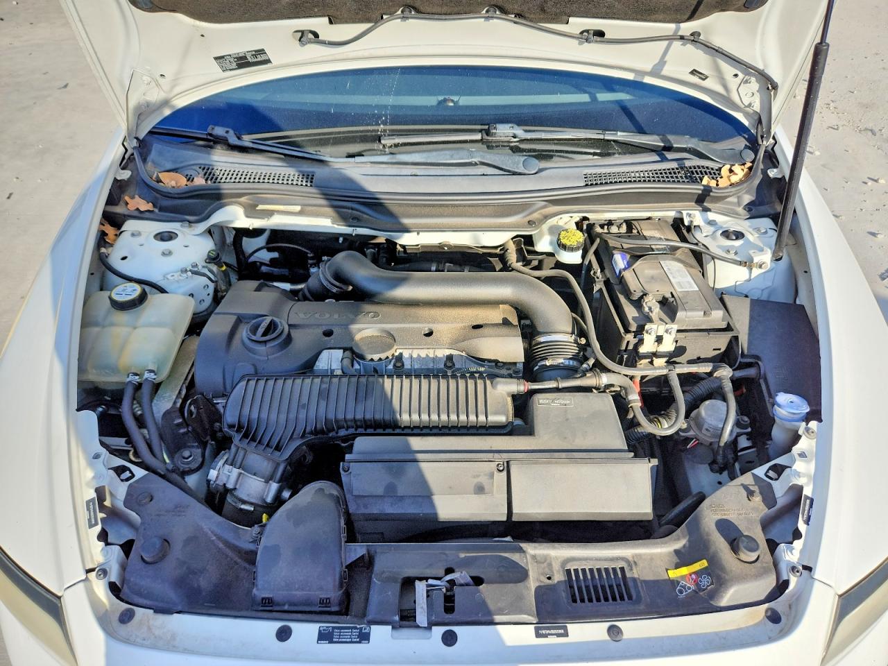 2011 VOLVO V50 T5 photo 34