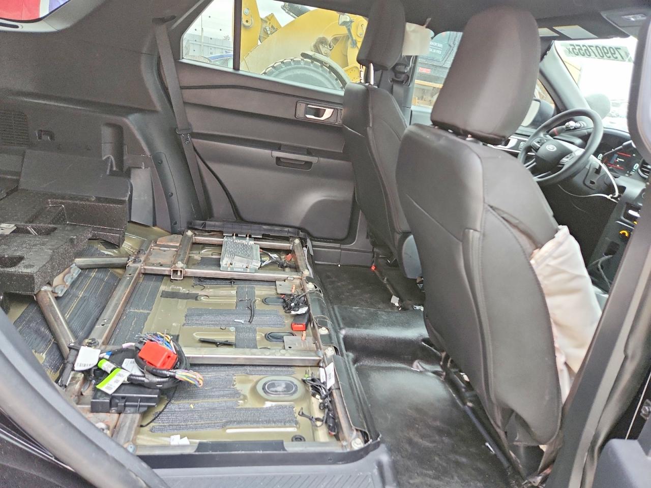 2025 FORD EXPLORER POLICE INTERCEPTOR photo 31