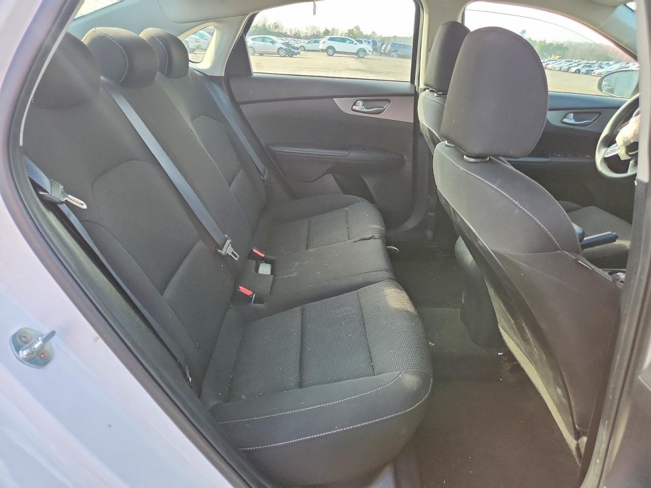 2021 KIA FORTE FE photo 10