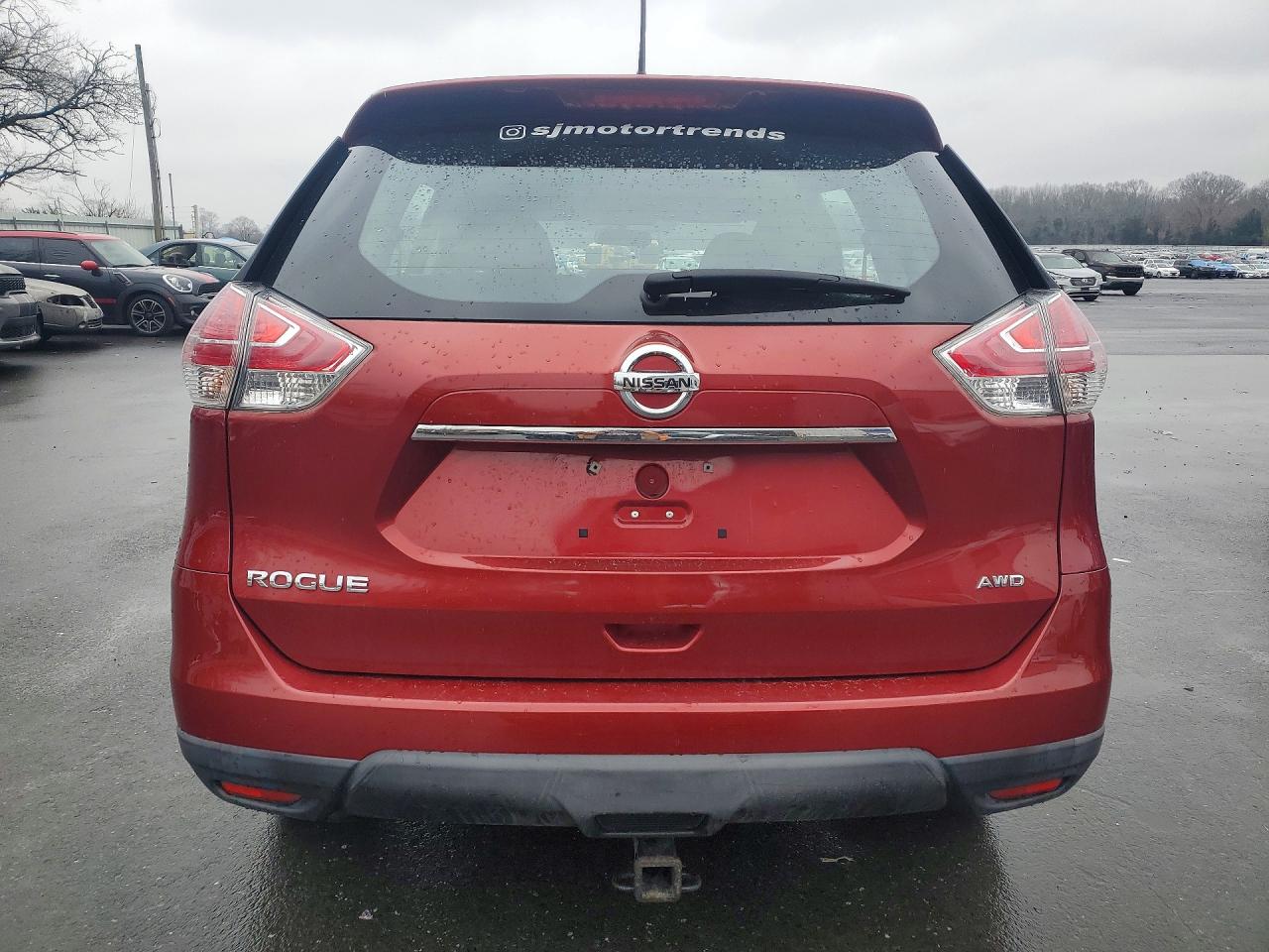 2016 NISSAN ROGUE S photo 6