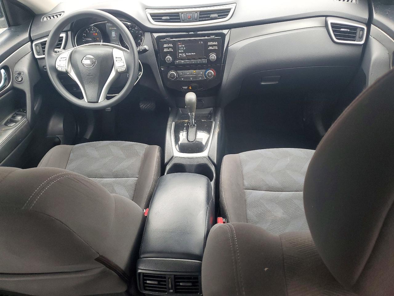 2016 NISSAN ROGUE S photo 8