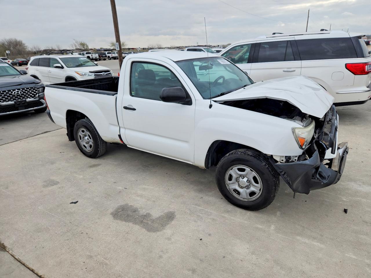 2013 TOYOTA TACOMA photo 7