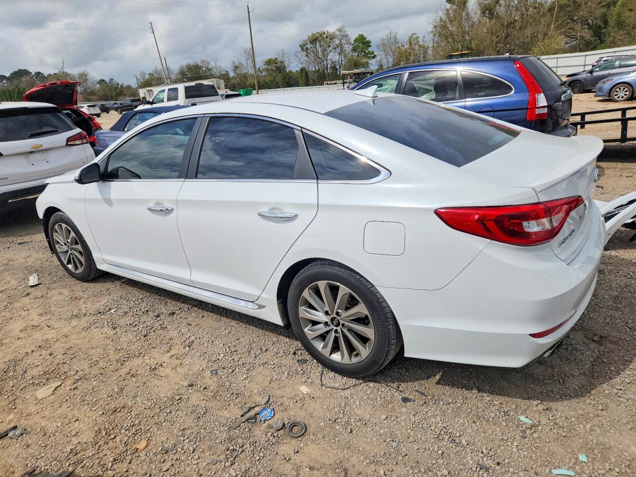2017 HYUNDAI SONATA SPORT photo 2