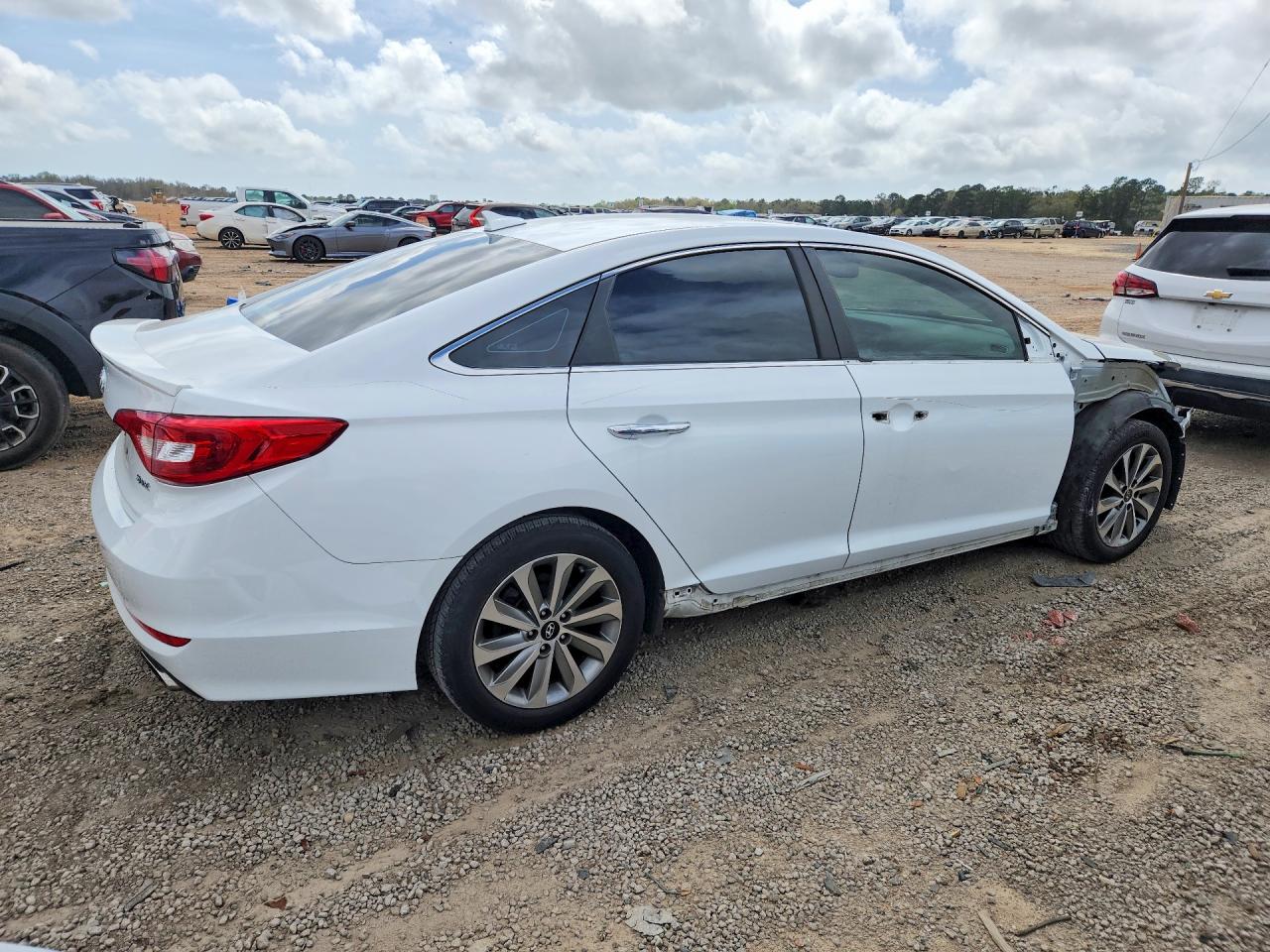 2017 HYUNDAI SONATA SPORT photo 3