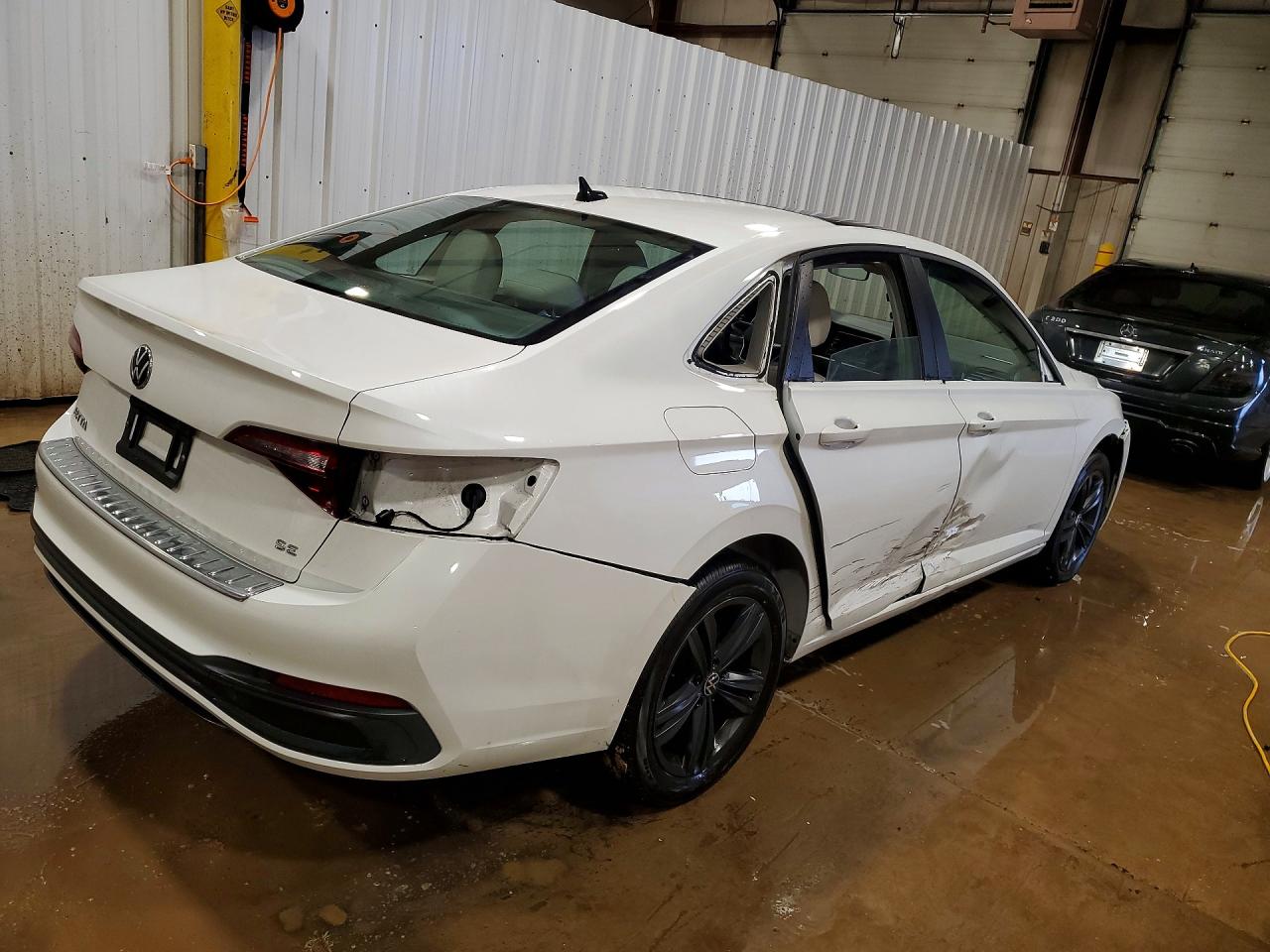 2023 VOLKSWAGEN JETTA SE photo 5
