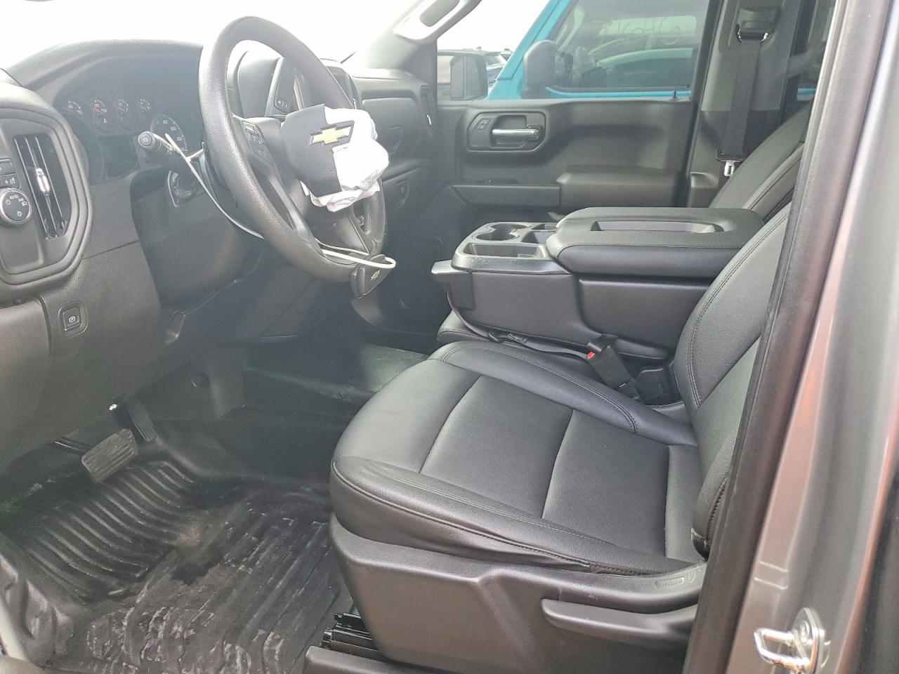 2023 CHEVROLET SILVERADO C1500 photo 7