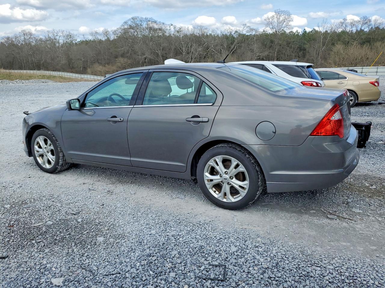 2012 FORD FUSION SE photo 3