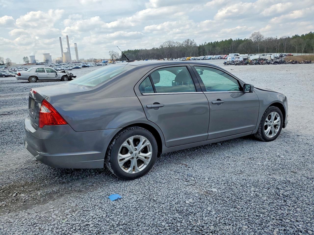 2012 FORD FUSION SE photo 5