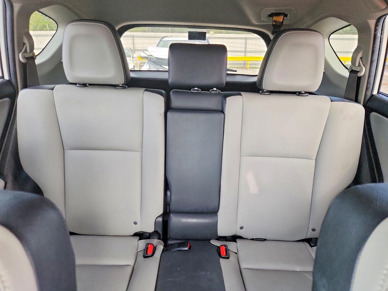 2018 TOYOTA RAV4 LIMITED photo 10