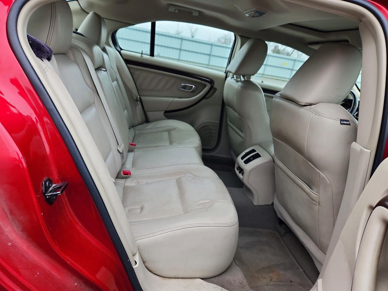2010 FORD TAURUS LIMITED photo 19