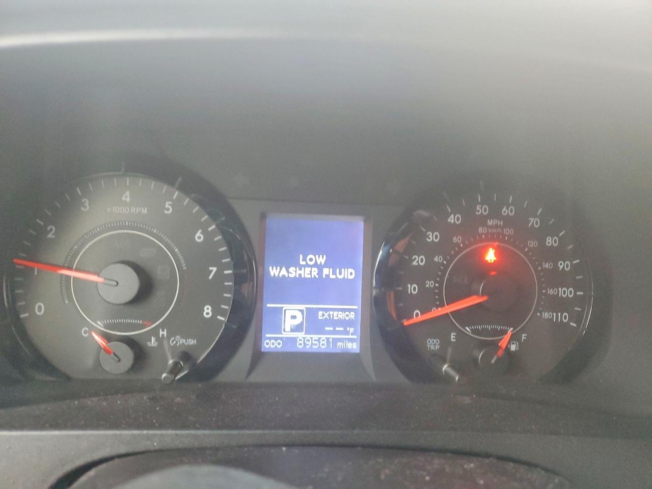 2017 TOYOTA SIENNA LE 8-PASSENGER photo 25