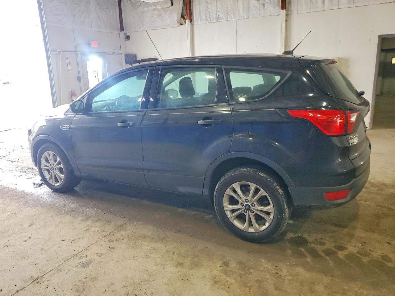 2019 FORD ESCAPE S photo 3