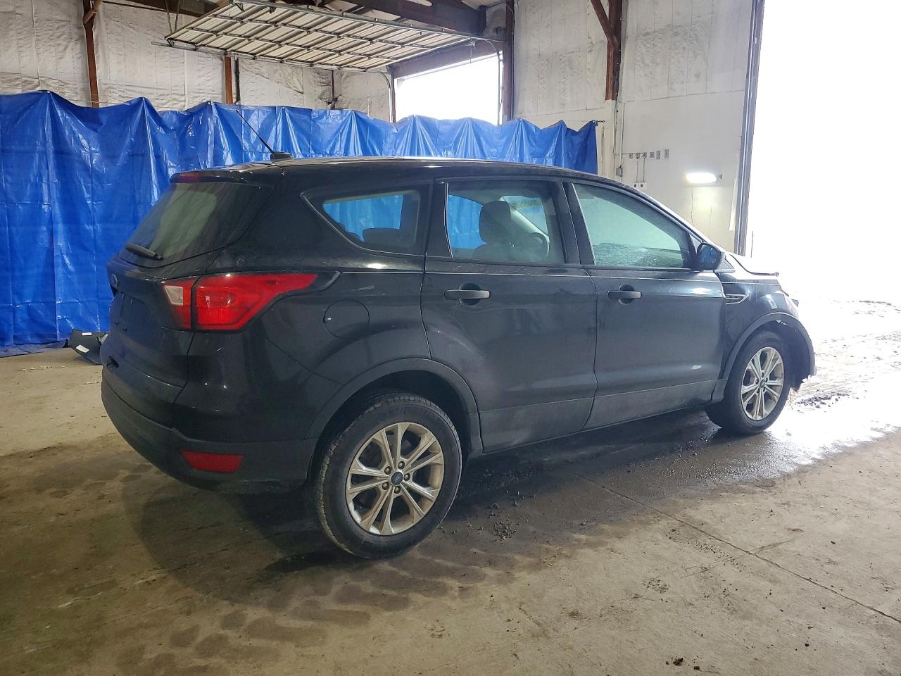 2019 FORD ESCAPE S photo 5
