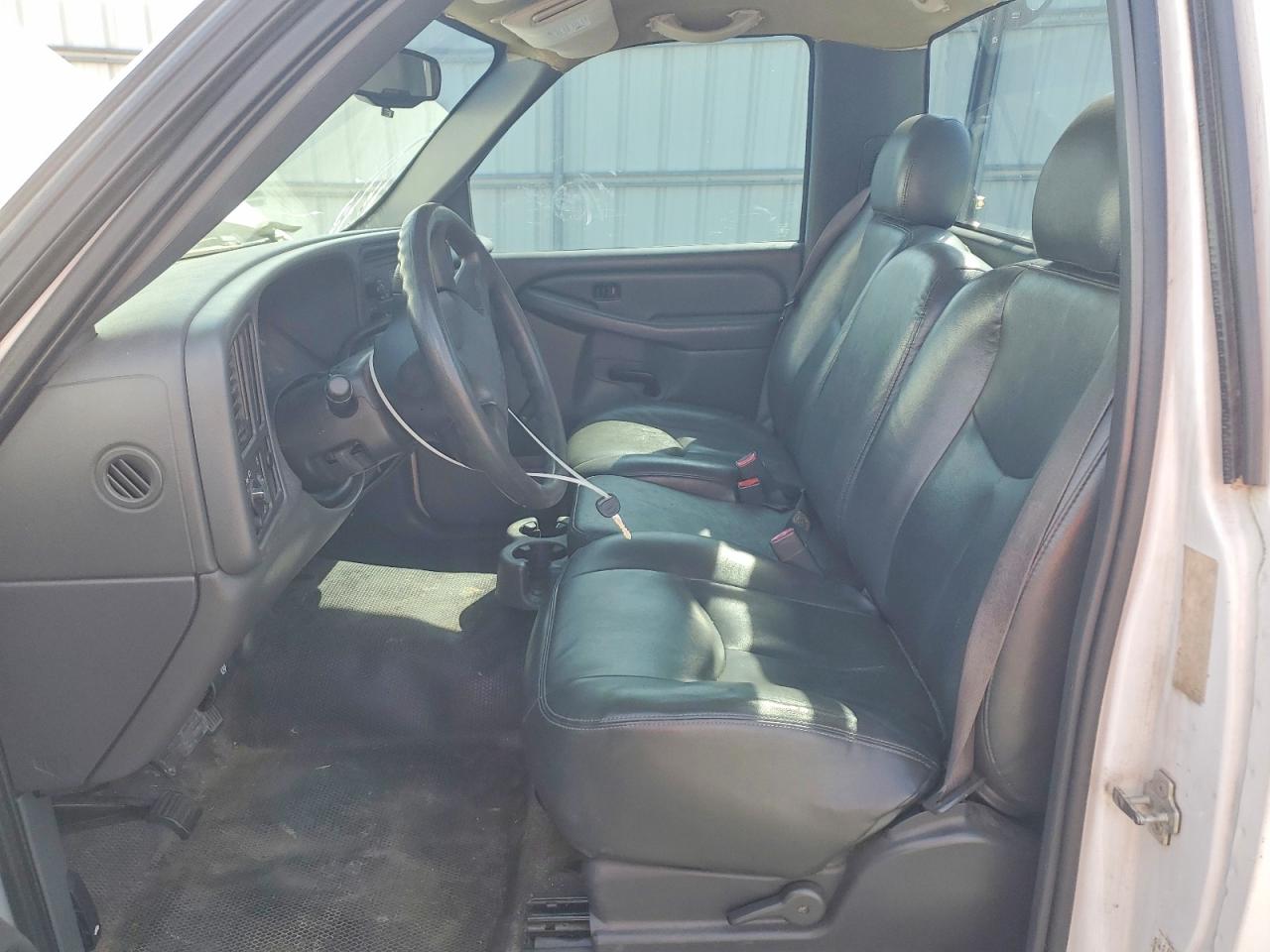 2006 GMC NEW SIERRA C1500 photo 7