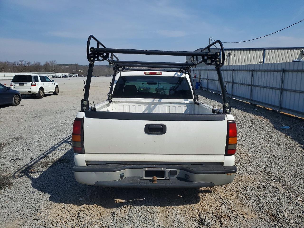 2006 GMC NEW SIERRA C1500 photo 6