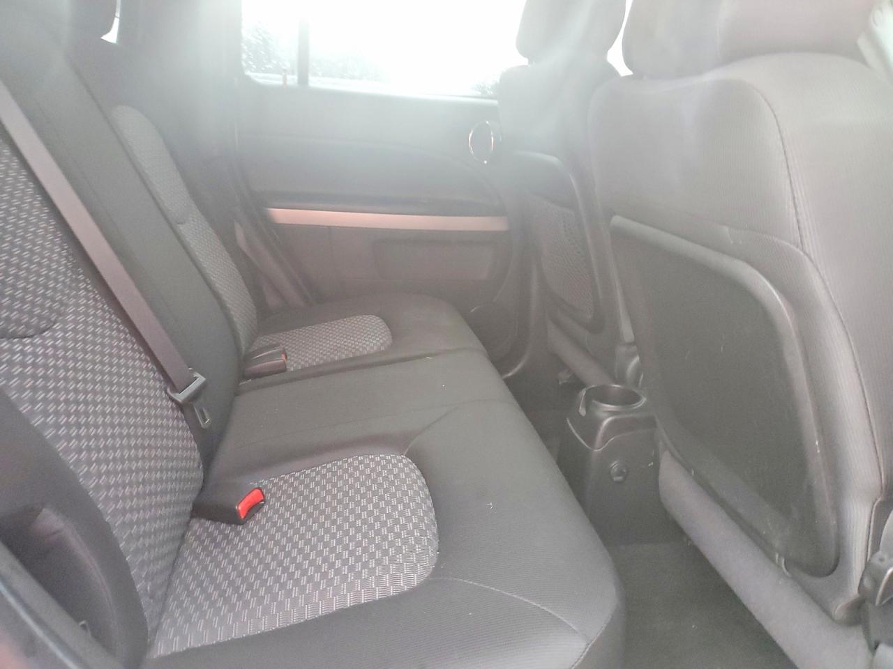 2010 CHEVROLET HHR LT photo 21