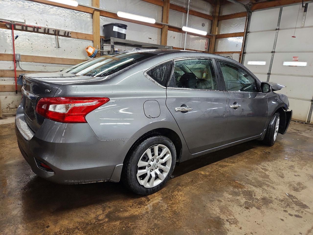 2016 NISSAN SENTRA SV photo 5