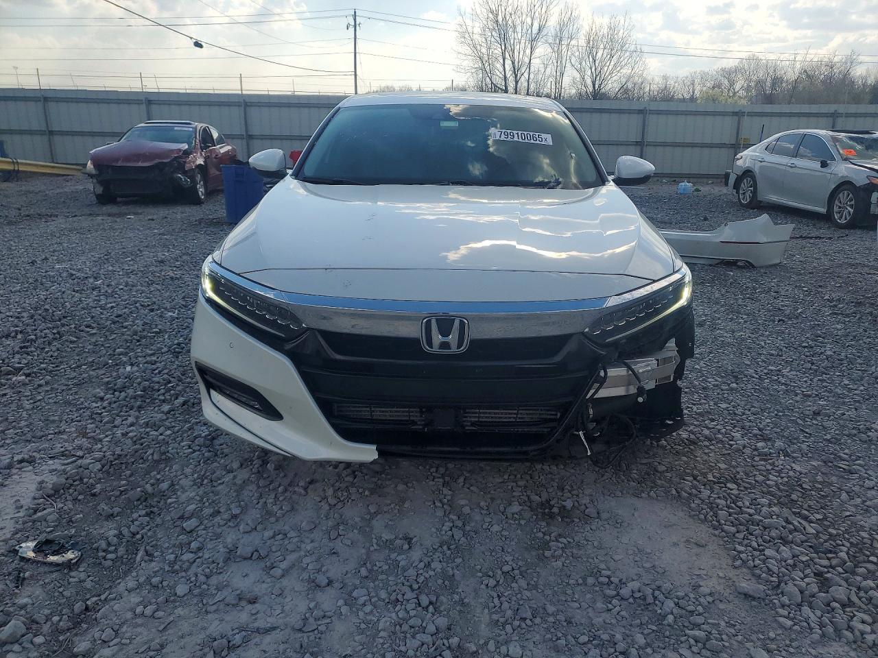 2020 HONDA ACCORD TOURING photo 5