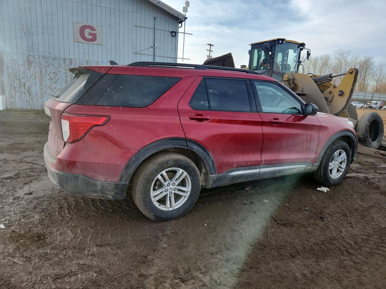 2023 FORD EXPLORER XLT photo 5