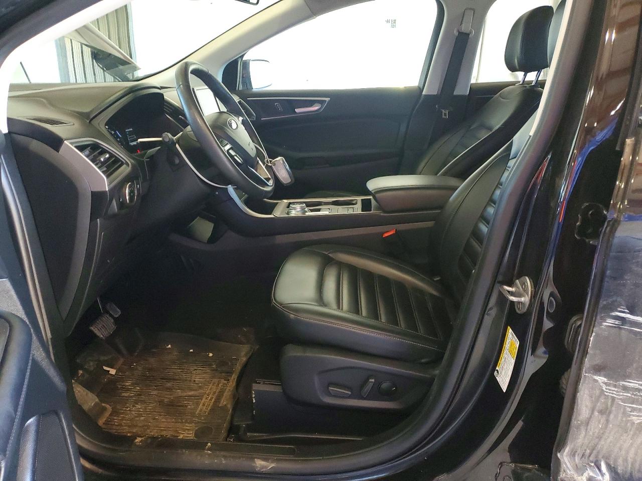 2024 FORD EDGE SEL photo 13