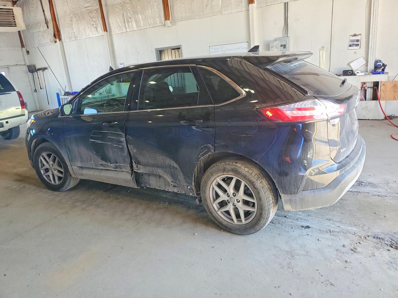 2024 FORD EDGE SEL photo 3